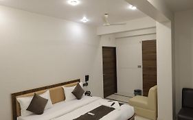 Hotel Pearl -Jaipur Pink City Centre